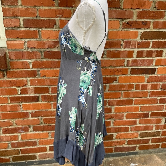 Free People Faded Bloom Gray Handkerchief Hem Dress  Size XS - Picture 10 of 11